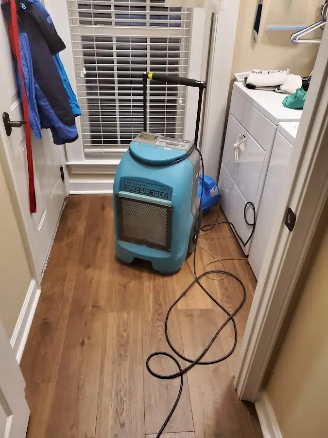 Commercial dehumidifier deployed for Crawl Space Restoration in Dale City
